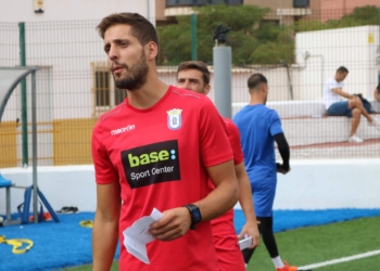 El preparador físico de la entidad azulina, en el trabajo en La Espiguera.