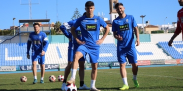 La plantilla azulina se entrenó en la matinal de ayer.