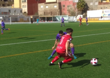 Los jugadores del River Melilla, en uno de sus partidos de esta temporada.
