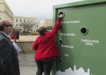 Medio Ambiente llevará los puntos limpios a 24 zonas a no más de 300 metros de las viviendas