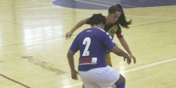 Raquel Souza, en una jugada individual.