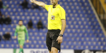 El murciano cumple su sexta temporada en la categoría de bronce del fútbol nacional, aunque no de manera consecutiva al descender al término de la campaña 2012-13 y ascender en la siguiente.