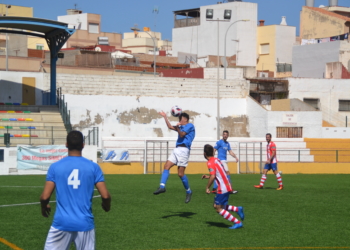 El conjunto melillense recibió ayer un duro varapalo en La Espiguera.