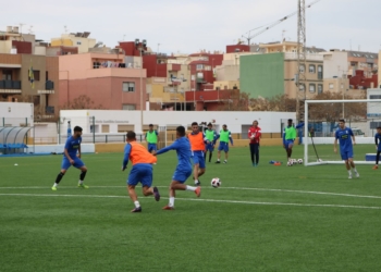 La Unión Deportiva Melilla trabaja ya la salida a tierras murcianas