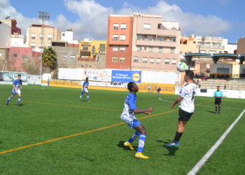 La escuadra albinegra finalizaba el partido ante La Mojonera C.F. sin haber podido marcar ningún gol.