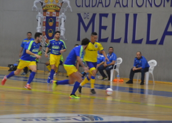 Sidi, con el balón, es el máximo goleador de todo el grupo nacional.