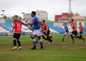 La UD Melilla asalta la primera posición del grupo