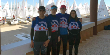 Integrantes de la expedición del Real Club Marítimo de Melilla.