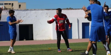 El primer entrenador de la escuadra de nuestra ciudad, en la sesión de entrenamientos del día de ayer.