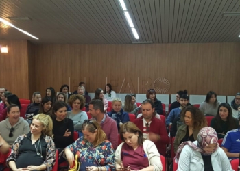 Los afiliados al sindicato en el salón de actos del Hospital Comarcal durante la Asamblea General de SATSE.