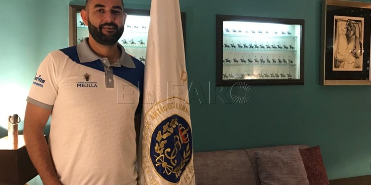 Polillas de Melilla despegan en Ceuta