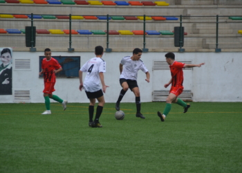 La escuadra albinegra encajó un contundente resultado de 6-0 en su visita al Linares Deportivo.