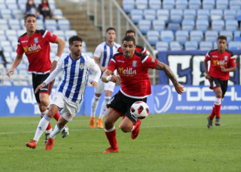 Jugada del partido de la primera vuelta entre onubenses y melillenses.