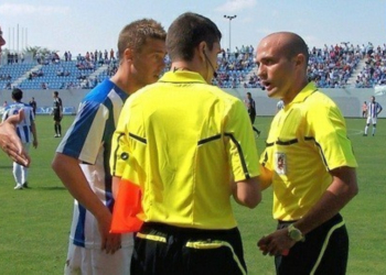 Colegiado que estará este domingo en el estadio municipal Álvarez Claro.