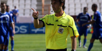 Colegiado que estará este domingo en el estadio municipal Álvarez Claro.