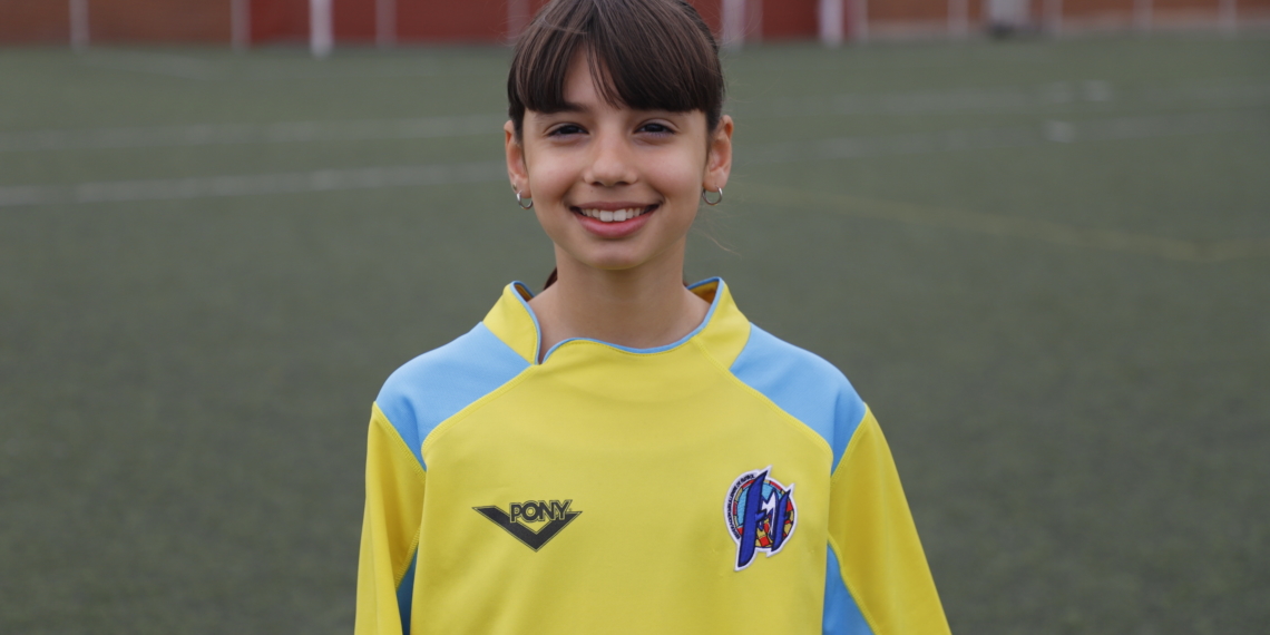 Nombre: Paola Romano Rubio	
Nombre deportivo: Pao	
Club: Espiguera Féminas