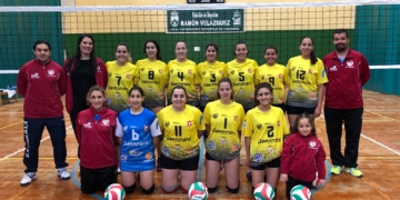 Componentes de la escuadra del CV Melilla femenino.