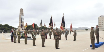 las Unidades del Ejército de Tierra realizan un acto castrense en honor a los caídos en 1808 .