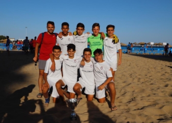 La Peña Real Madrid golea y se proclama campeón en infantil