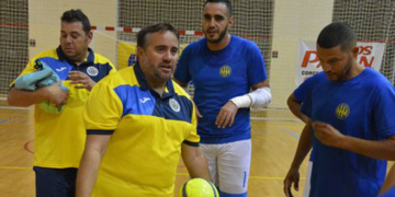 Raúl Cuenca seguirá siendo el técnico de este equipo.