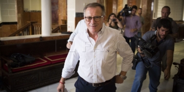 llegada-castro-reunion-cs-melilla-imbroda-pactos-investidura