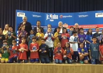 La Jr. NBA-FEB en Melilla con Audie Norris
