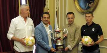 El Campeonato de España fue presentado ayer en el Ayuntamiento de Cádiz.