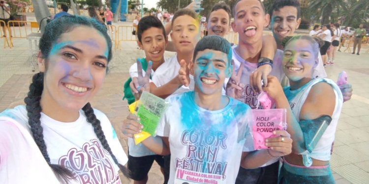 ‘Campeones Para La Cañada’ se divierte en la IV Color Run Festival
