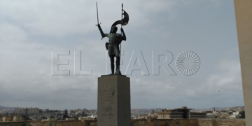 Monumento a Pedro de Estopiñán, símbolo de la incorporación de Melilla la corona de Castilla.