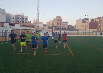 Todos los componentes de la primera plantilla cumplen con el trabajo diario.