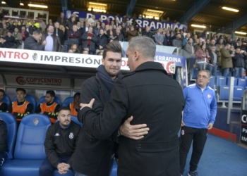 El técnico madrileño, en uno de los partidos con la Cultural Leonesa.