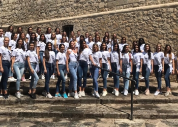 Las 52 candidatas a Miss World Spain visitan varios puntos de Melilla la Vieja