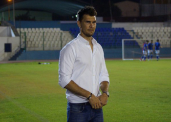 El entrenador de la escuadra azulina analizó el encuentro frente al Melilla CD nada más acabar el mismo.