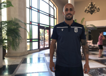 El delantero madrileño se siente feliz de poder jugar esta temporada en las filas de la Unión Deportiva Melilla.