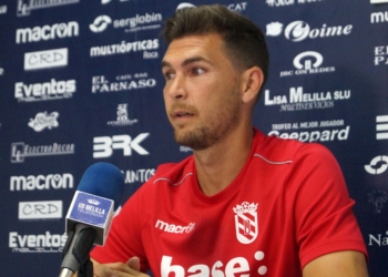 El técnico asegura que no van a diferenciar jugar en casa o hacerlo fuera.