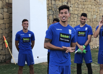 El jugador azulino ya ha entrenado con los que serán sus compañeros esta temporada.