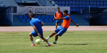 Uno de los capitanes de la escuadra de nuestra ciudad, en el trabajo diario de las sesiones de entrenamientos en el Álvarez Claro.