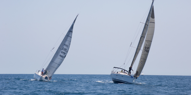 La Semana Náutica celebra dos mangas competitivas