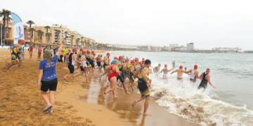 Los triatletas melillenses afrontan en la matinal de hoy la última prueba anual, con la novedad de disputarse la disciplina de supersprint.