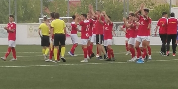 El conjunto rojinegro no pudo inaugurar su casillero de puntos en el terreno de juego del CD Quesada.