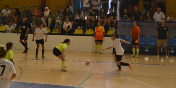 Los melillenses, en uno de sus partidos oficiales.