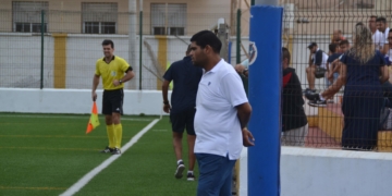 Felipe Heredia fue quien se sentó el pasado domingo en el banquillo.