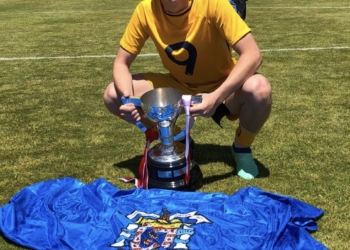 El jugador de nuestra ciudad, con uno de los títulos ganados con la cantera del Atlético de Madrid.