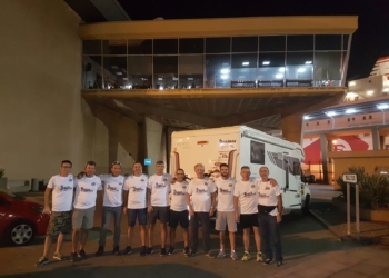 Componentes de la expedición local que partió en la noche de este miércoles rumbo a tierras madrileñas.