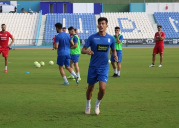 Los jugadores azulinos, en el entrenamiento celebrado en la jornada de ayer.