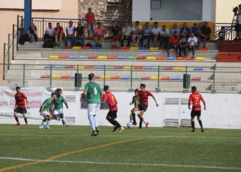Al CF Rusadir de Hakim Mohamed se le está resistiendo la victoria en la competición liguera.