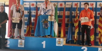 Juanjo López y Alejandro López, fueron primero y segundo, tras tener que desempatar, en pistola aire standard júnior.