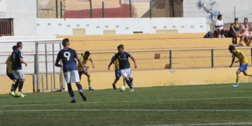 Imagen de uno de los lances de juego del encuentro disputado el pasado sábado en La Espiguera y que finalizó con empate a un gol frente al Huétor Tájar.