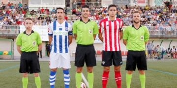 Trío arbitral que estará este domingo en tierras gallegas para dirigir el próximo partido de la UD Melilla.