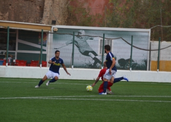 Imagen de uno de los partidos jugados por la escuadra de nuestra ciudad en el campo federativo de La Espiguera.